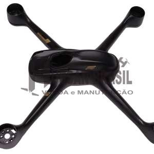 Carcaça do drone Hubsan H501 recuperada